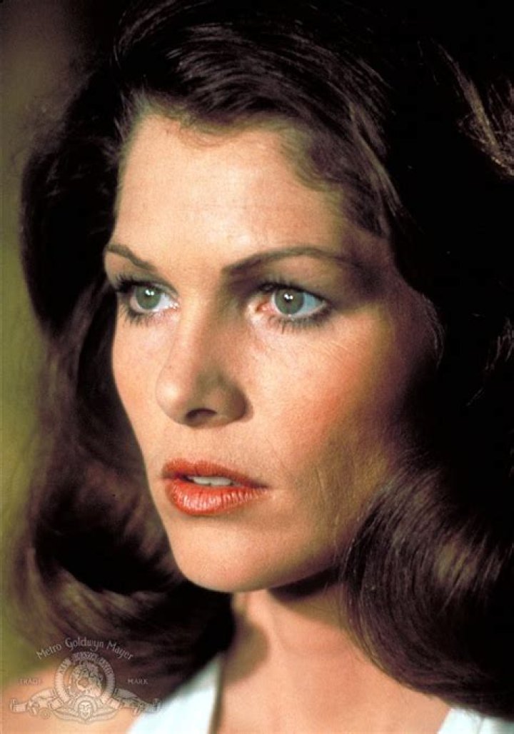 Lois Ayres Age, Birthday, Biography, Movies & Facts HowOld.co