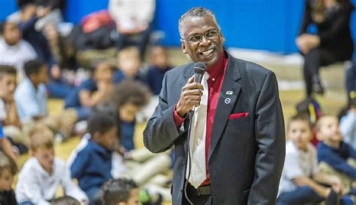 Lonnie Johnson Net worth, Age: Weight, Wife, Bio-Wiki, Kids