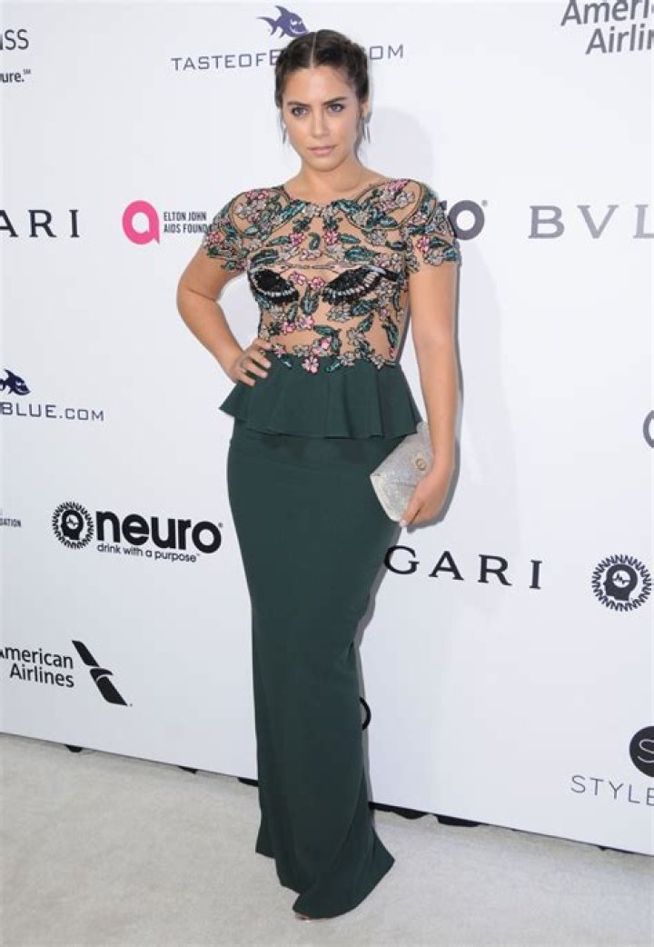 LORENZA IZZO at 25th Annual Elton John Aids Foundation&rsquo;s Oscar Viewing