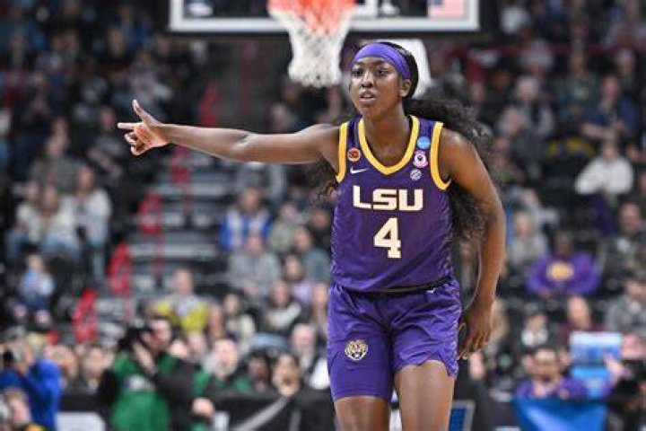LSU’s Flau’jae Johnson Flexes Stunning $15,000 Christmas Gift for Mom on Social
Media