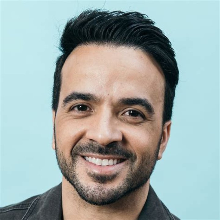 Luis Fonsi age