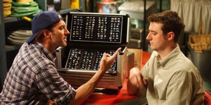 Luke and Kirk browsing engagement rings together on Gilmore Girls