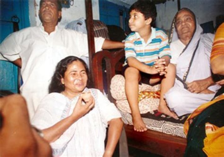 Mamata Banerjee Age Husband Children Family Biography & More