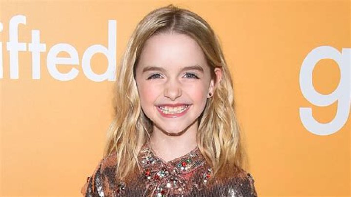 Mckenna Grace as Kayla Scavo in Desperate Housewives (2014-2022)