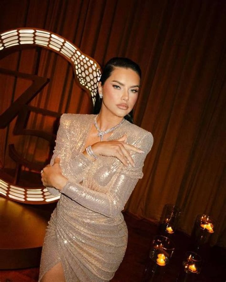 Meet Adriana Lima&rsquo;s stylish tween daughter Valentina Lima Jarić with