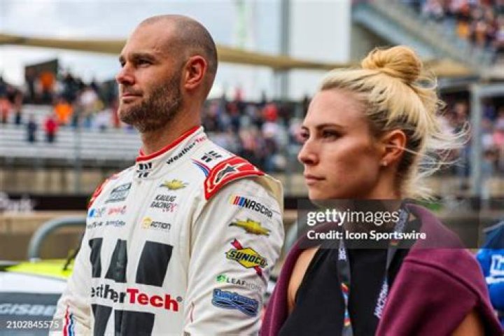 Meet Shane van Gisbergen’s Girlfriend: Jessica Dane