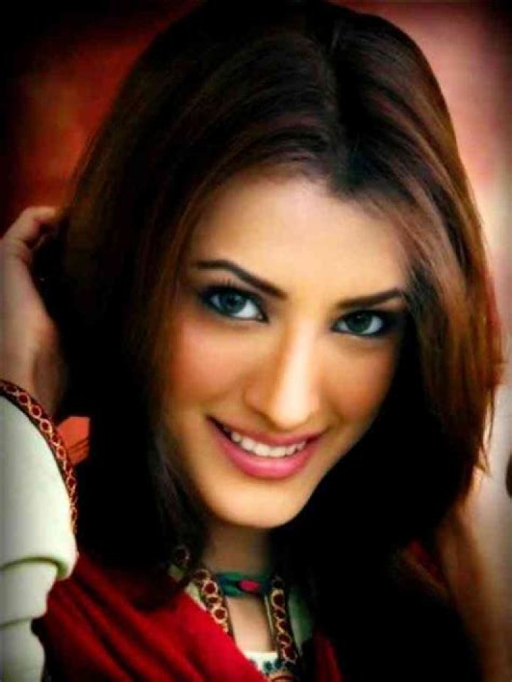 Mehwish Hayat Age, Net Worth, Height, Affairs, Bio and More