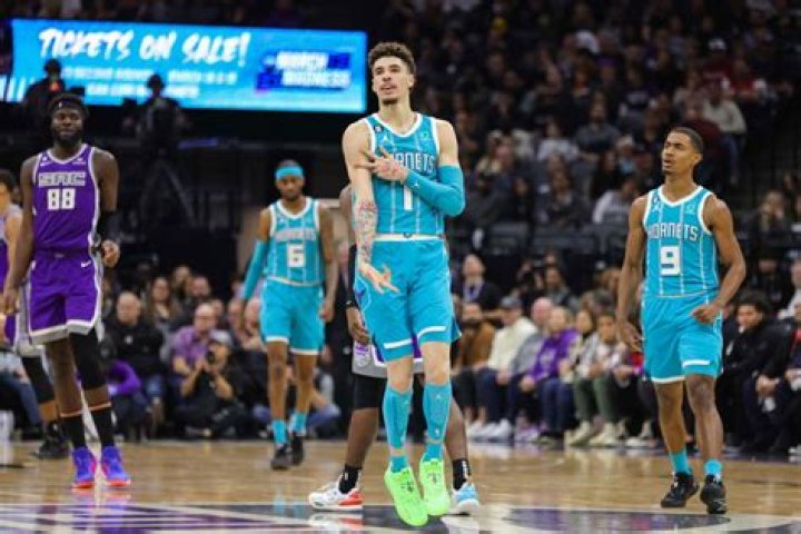 “Melo One Lucky Guy”: LaMelo Ball’s Partner, Who Was Forced to Squash Spicy
Rumors Against Her, Posts Fiery Image That Turns All Eyes