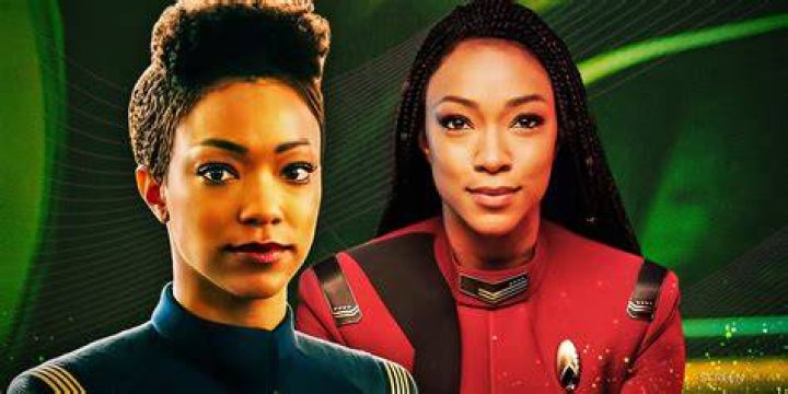 Michael Burnham in Star Trek Discovery and Sisko in Deep Space Nine