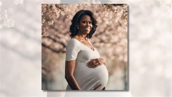 Michelle Obama Pregnant Pics: A Look Back At The Former First Lady's Journey