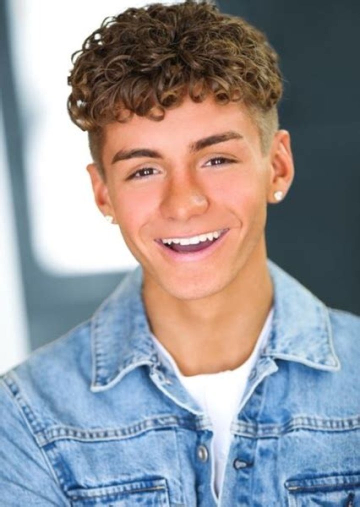 Mikey Tua Fan Casting