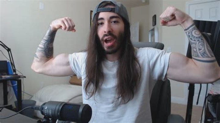 Moistcritika: The Rise Of A Social Media Phenomenon