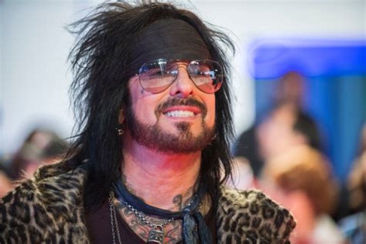 Motley Crue Rocker Nikki Sixx Marries Courtney Bingham ABC News