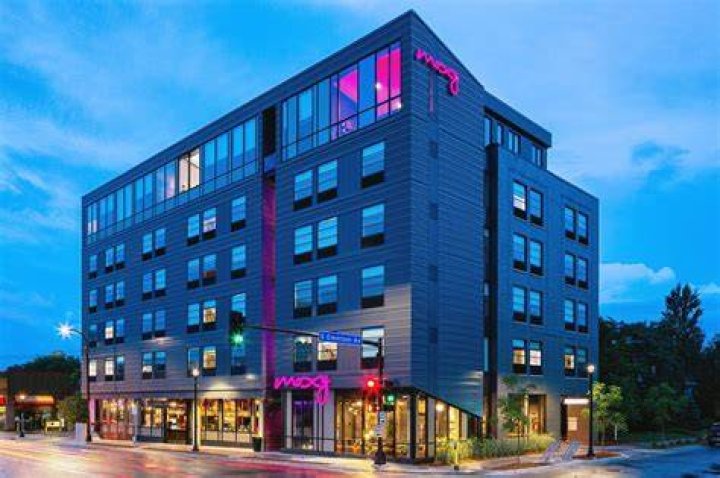 Moxy Minneapolis Uptown Minneapolis, MN Hotels Hotels in Minneapolis