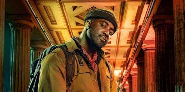 Mr Nobody in a French building in John Wick Chapter 4