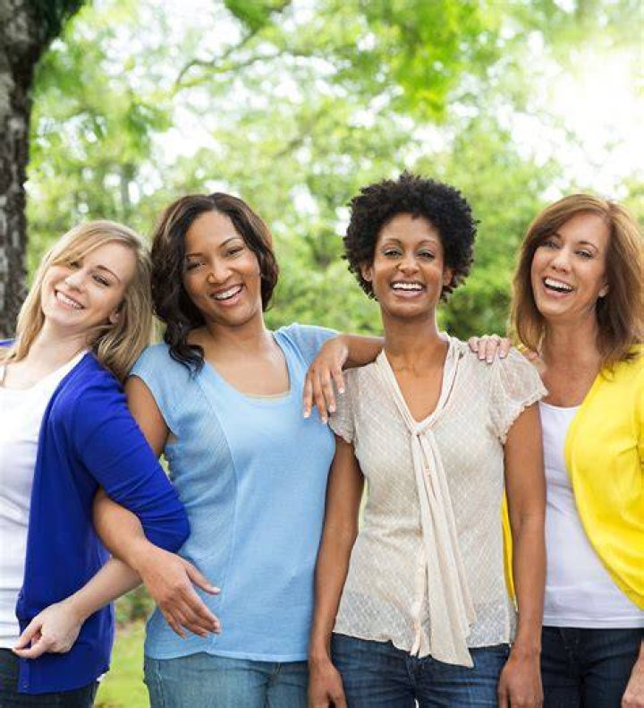 Mudd's Women Fan Casting