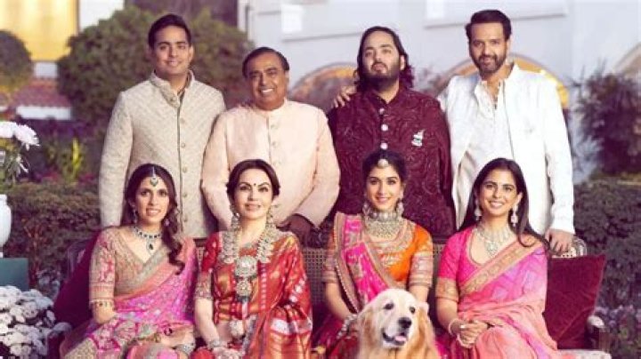 Mukesh Ambani&rsquo;s daughter Isha to marry Anand Piramal in December