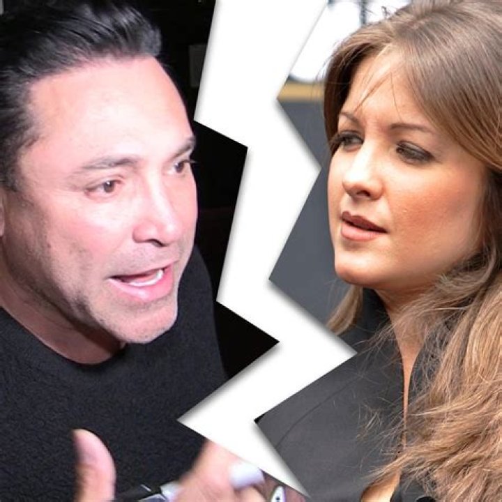 “My Mom Passed Away Before I Can Buy Her Nice Stuff”- Oscar De La Hoya Reveals
the Pain of Losing His Mother