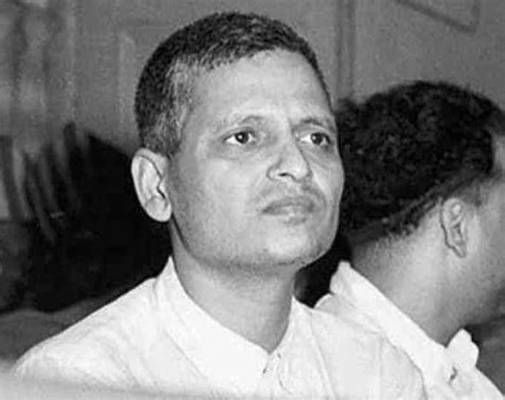 Nathuram Godse Age, Height, Affairs, Net Worth, Bio and More