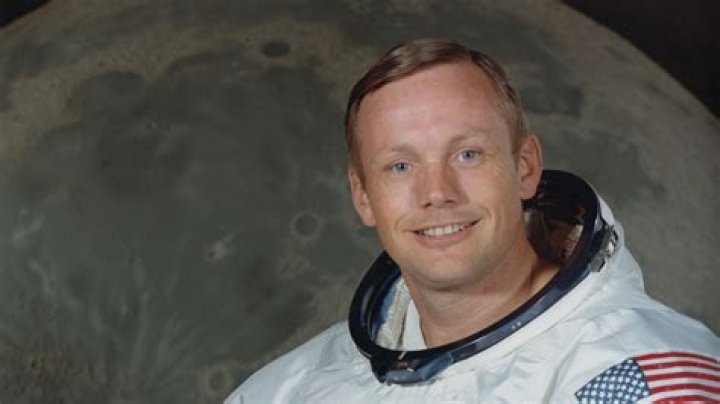 Neil smiling at the end of Tenet