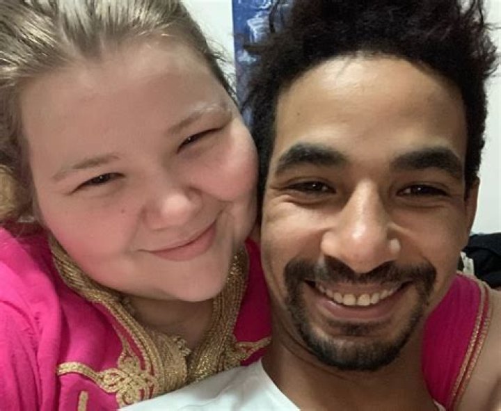 Nicole Nafziger Azan Tefou: TLC: 90 Day Fianc&eacute;