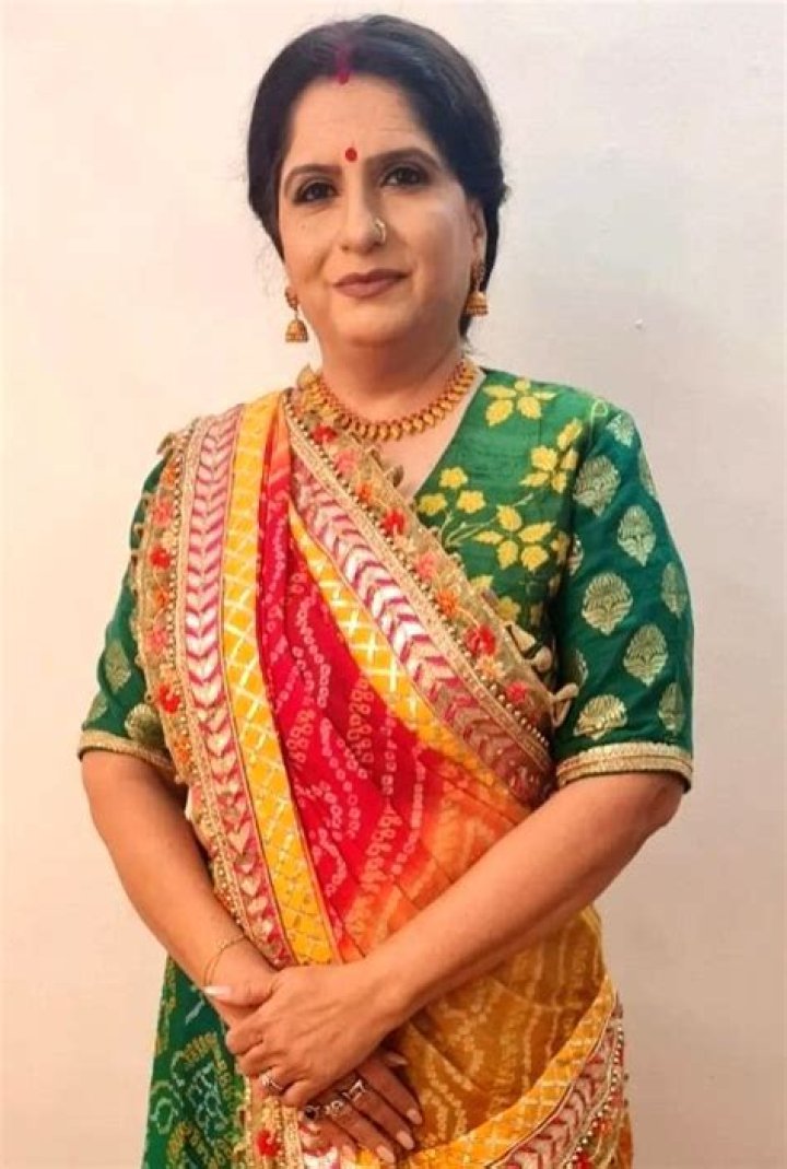 Nimisha Vakharia Images