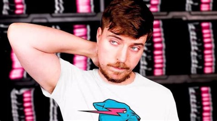 “No One’s F****d With MrBeast For a Long Time” – JiDion Startles Logan Paul
After His Unexpected Achievement