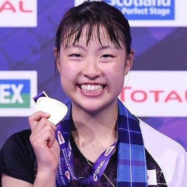 Nozomi Okuhara ( ) weight