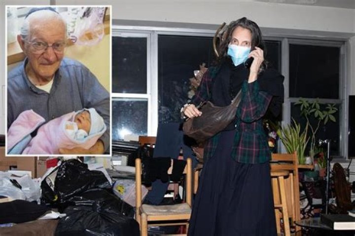 NYC couch potato has squatted in 90yearold rabbi&rsquo;s home for years
