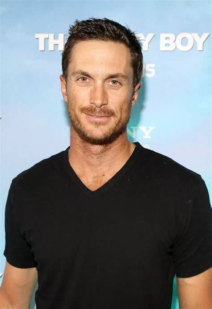 Oliver Rutledge Hudson networth