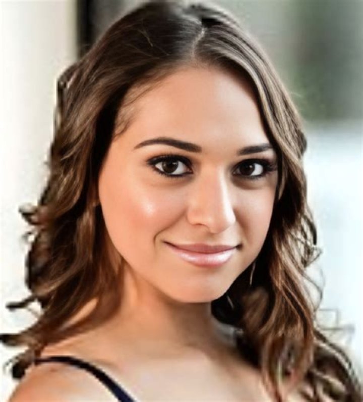 Olivia Black: The Rising Star Of The Adult Entertainment Industry