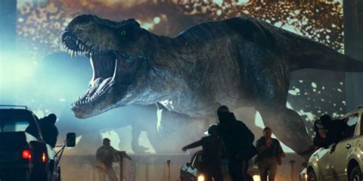 Owen Grady holding the Raptor Squad back in Jurassic World