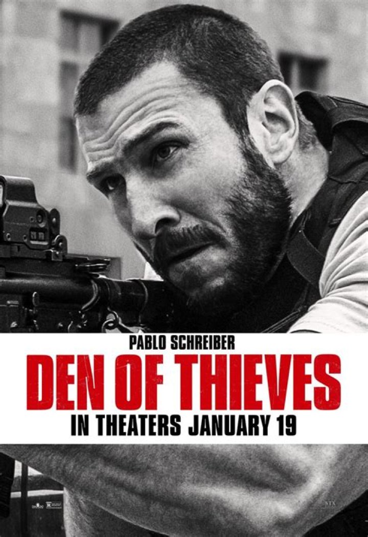 Pablo Schreiber in Den of Thieves