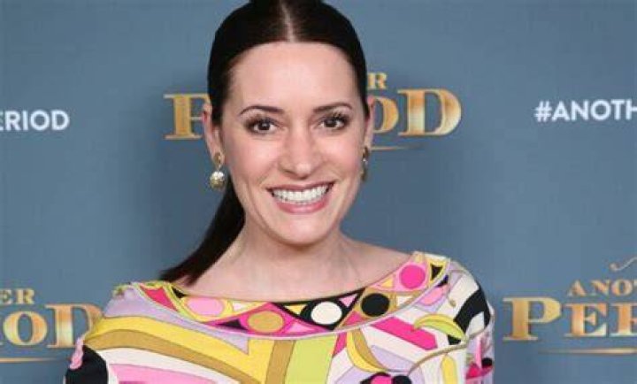 Paget Brewster Net worth, Age: Wife, Bio-Wiki, Kids, Weight