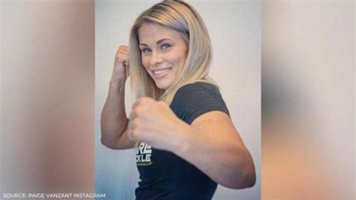 Paige VanZant shocked as fans pay for naked photos and demand exUFC