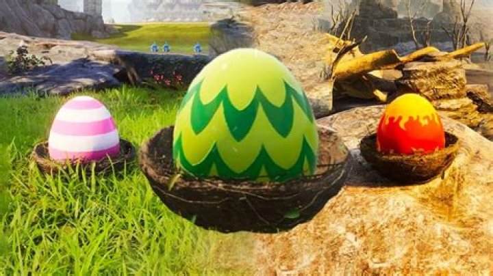 Palworld three different egg types to incubate in order to hatch new Pals