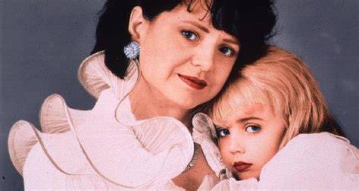 Patsy Ramsey's Funeral CBS News