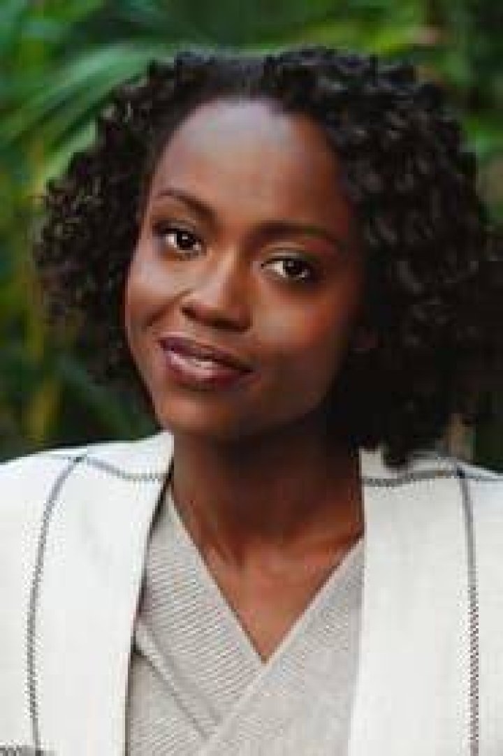 Photos of Akosia Sabet on myCast