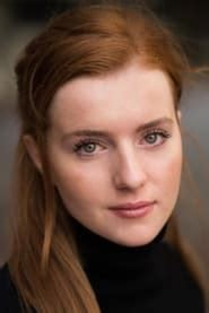 Photos of Hannah Onslow on myCast