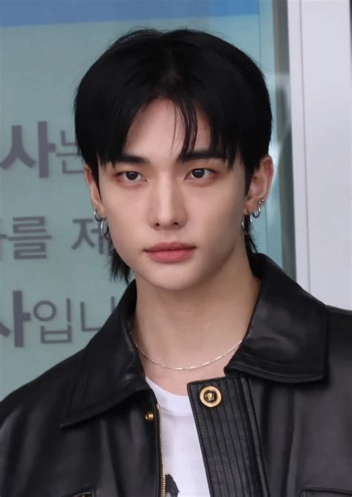 Photos of Hwang In-Yeop on myCast