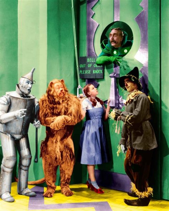 Photos of The Cowardly Lion (The Wizard Of Oz) on myCast