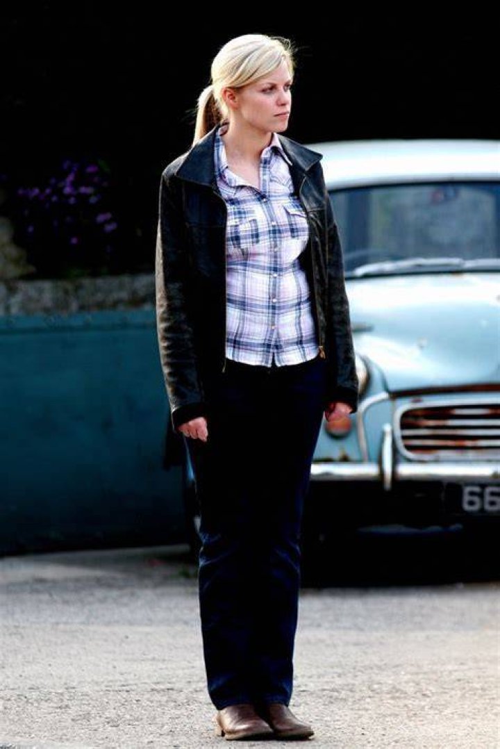 Pictures of Vanessa Hehir