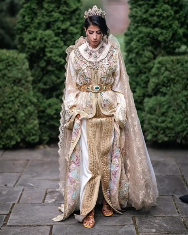 Pin on fa Moroccan dress, Moroccan kaftan, Kaftan wedding