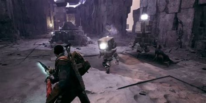 Player wielding a melee weapon in Remnant 2 as they face a stone enemy.