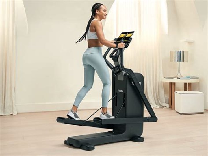 Popular Gym Machines That Aren't Doing As Much As People Think
