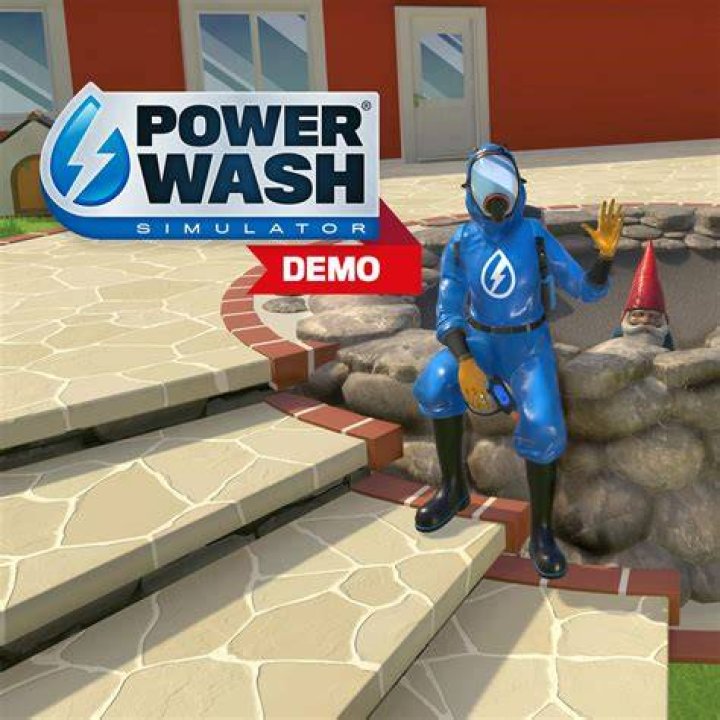 PowerWash Simulator Player Setting Up Co-Op Multiplayer Using Tablet