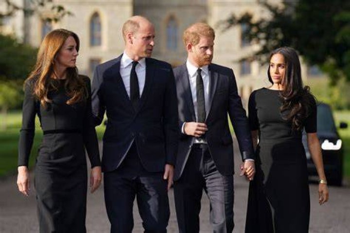 Prince William and Prince Harry attend the vigil of the Queen's grandchildren around the coffin. Photo / AP