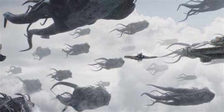 Purrgil's dwarfing Din Djarin's N-1 ship in hyperspace in The Mandalorian Season 3