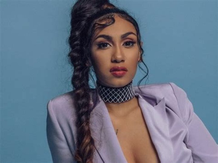 Queen Naija Bio, Wiki, Net Worth, Husband, Kids, Parents