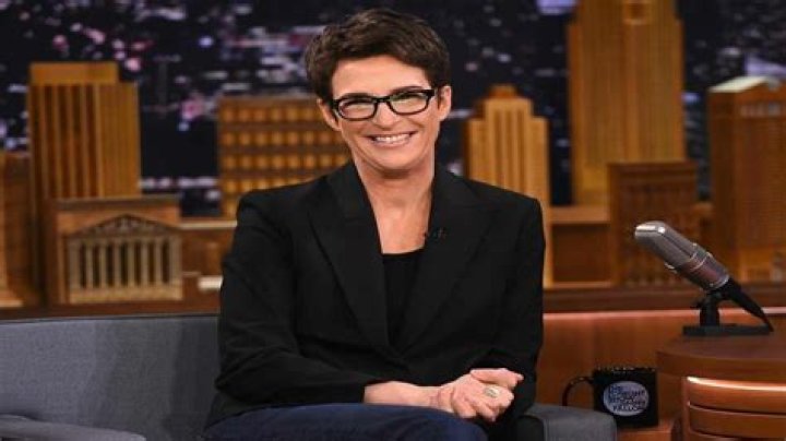Rachel Maddow Bio, Wiki, Age, Height, Lesbian, Family, Salary, Net Worth